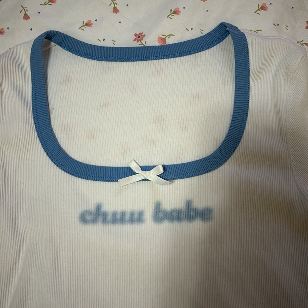 Chuu Cropped Tee - Picture 3 of 3